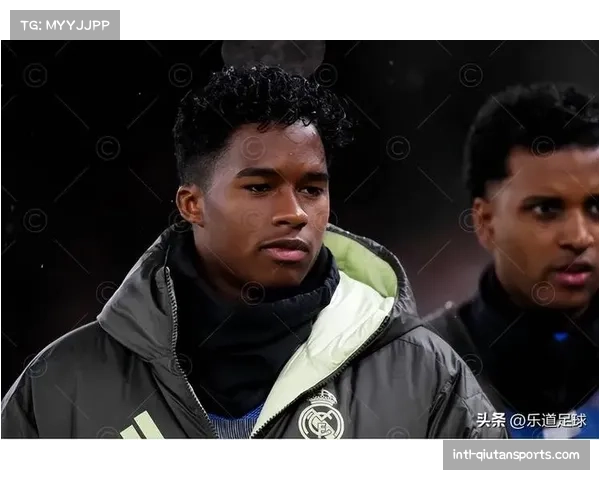 恩德里克获评满分10分，媒体赞誉其暴力美学风格